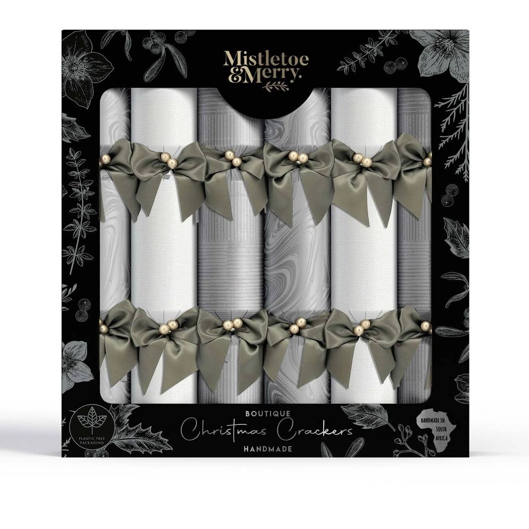 Mistletoe & Merry Opulent Silver Crackers