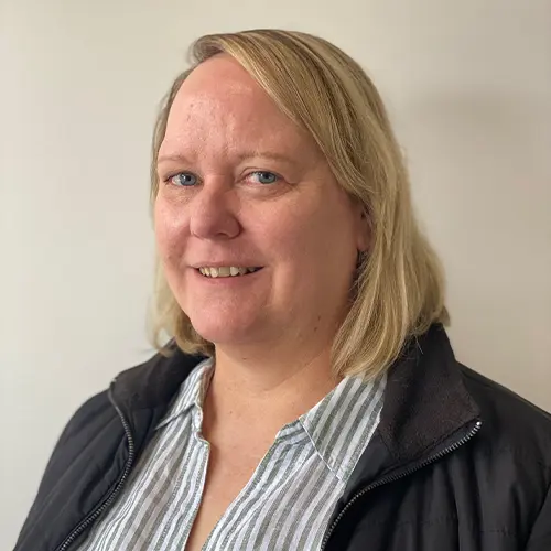 Corporate Team - Tina