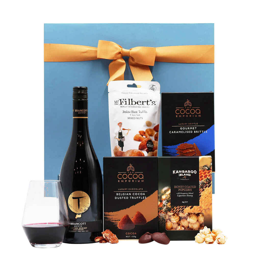 Gourmet Goodies with Pinot Noir Hamper