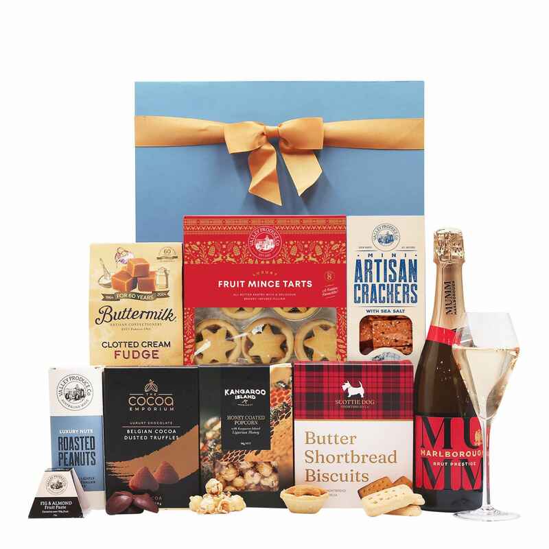 Sparkling & Christmas Nibbles Hamper
